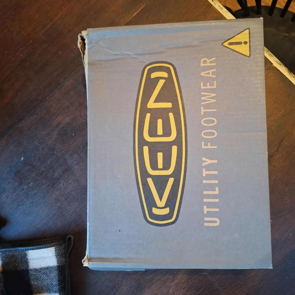 New In Box KEEN Utility LA Conner ESD Aluminum Toe Leather Work Shoe Sz 12W - Picture 7 of 8